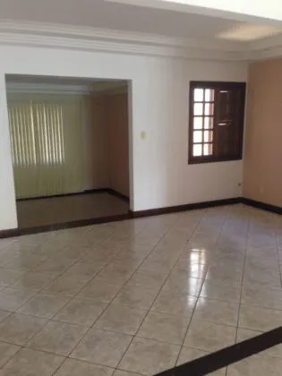 Casa para aluguel em Montese